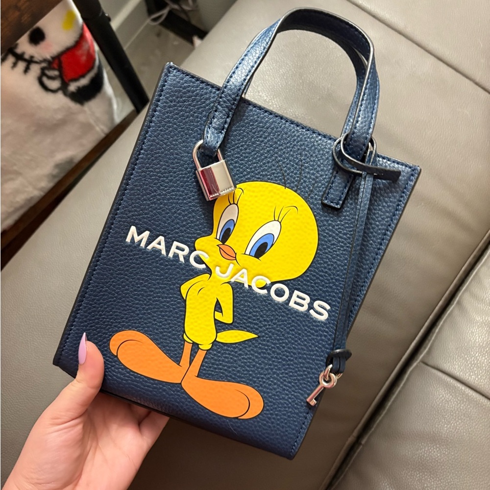 Marc Jacobs X Looney Tunes Tweety Bird Mini Pebbled Leather Crossbody Tote